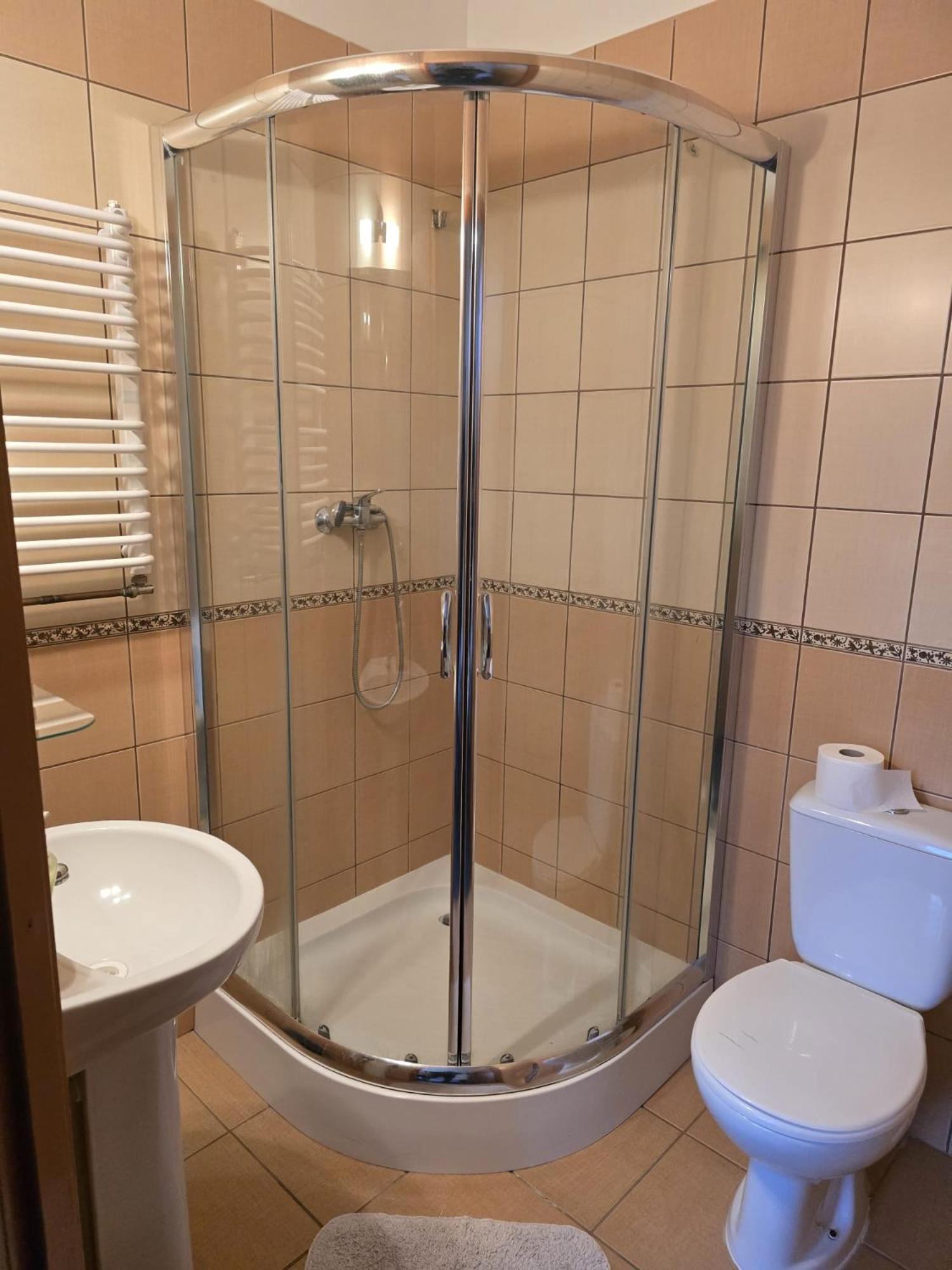 Pensjonat Feliksow Wiskitki Exteriör bild